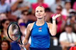 科维托娃爆冷击败利物浦，突破纪录引爆全场！的简单介绍-半岛体育APP